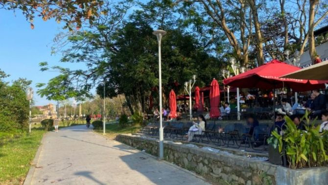 Mâu thuẫn khi uống cà phê, đối tượng dùng dao rựa rượt chém người giữa trung tâm TP. Huế