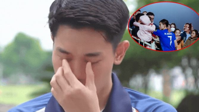 Từ đỉnh cao U23 châu Á đến giọt nước mắt day dứt, Đình Bắc lần đầu nói về quãng thời gian khiến bố mẹ buồn lòng
