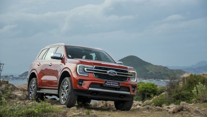 Ford Việt Nam đạt kỷ lục bán hàng 2025, vinh dự nhận bằng khen của Thủ tướng