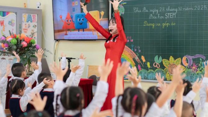 Lịch nghỉ Tết Nguyên đán 2026 có gì mới? Học sinh nhiều tỉnh nghỉ tới nửa tháng, phụ huynh không khỏi bất ngờ