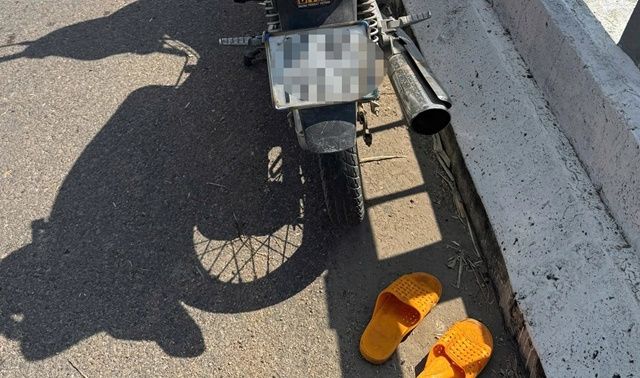 Nam thanh niên bỏ lại xe máy và dép trên cầu ở Gia Lai, sự thật bất ngờ được hé lộ qua trích xuất camera