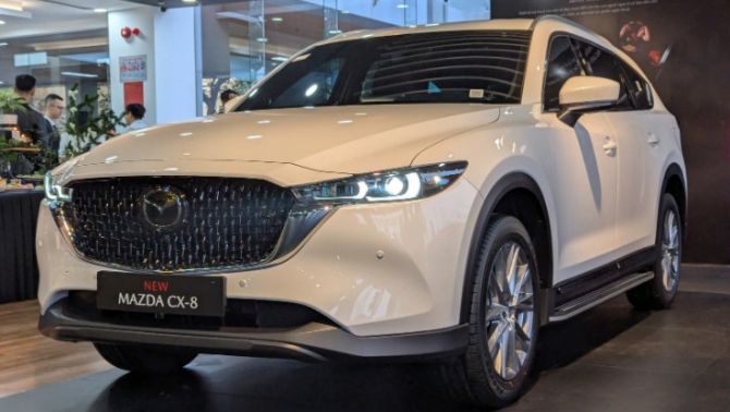 Đả bại Toyota Fortuner và Ford Everest, giá lăn bánh Mazda CX-8 giảm ‘không phanh’ cuối tháng 1/2026