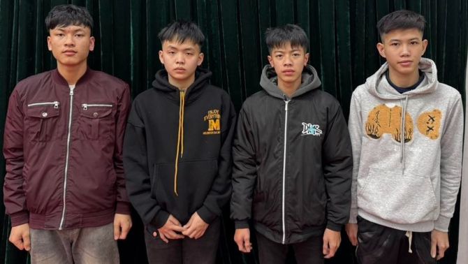 Rùng mình lời khai 4 thanh niên chặn xe người lạ rồi dí tàn thuốc, bắt cởi đồ làm chuyện khó chấp nhận