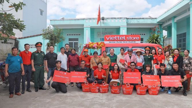 'Chuyến xe đầy ắp - Quà dư dả' cùng Viettel Store lan tỏa yêu thương đầu xuân 2026