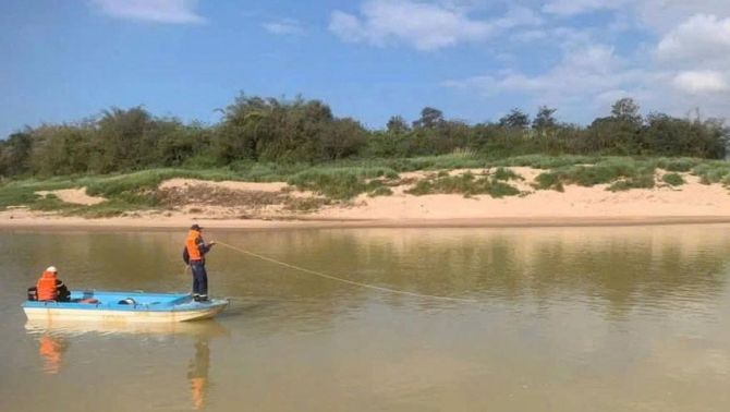 Ra chơi gần sông, nam sinh lớp 6 bỗng mất tích bí ẩn khiến cả xã lo lắng