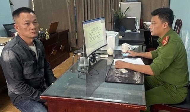 Lời khai gây bức xúc của người đàn ông hành hung tài xế và đập phá xe ô tô vì bị nhắc không hút thuốc