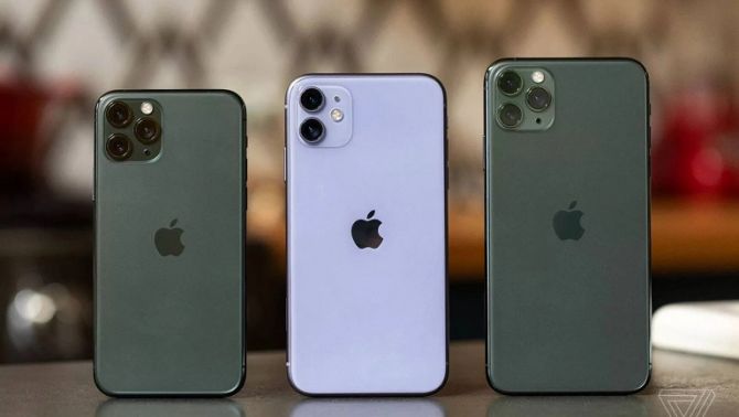 Bảng giá iPhone 11 trước Tết: iPhone 11 vét kho rẻ như bèo, iPhone 11 Pro Max rẻ như tầm trung