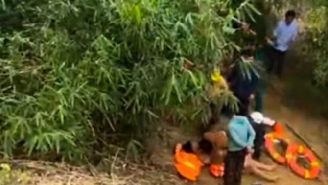 Tìm thấy thi thể nam sinh lớp 9 đuối nước khi ra sông chơi cùng bạn nhân dịp sinh nhật