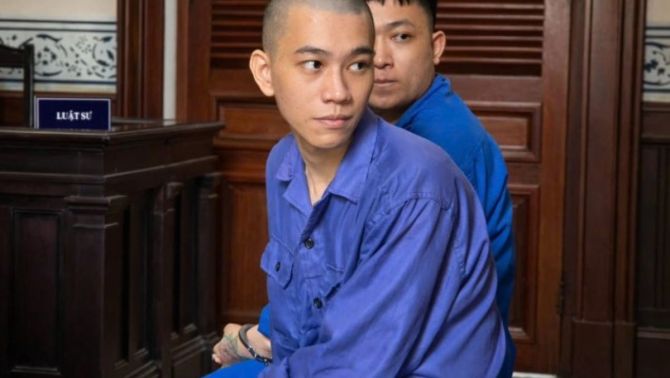 Đóng kịch giải cứu 2 bé gái ở quán hát rồi bán sang Campuchia: 2 thanh niên trẻ lĩnh 20 năm tù