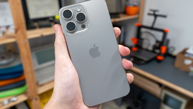 Đây là iPhone Pro Max khung viền titan rẻ nhất Việt Nam, rẻ hơn iPhone 17 Pro Max gần 20 triệu đồng