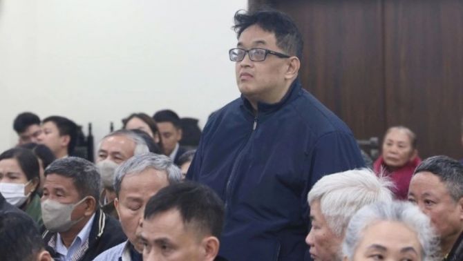 Tin mới vụ cựu viện trưởng ở TP.HCM nhận 71 tỷ 'tiền bẩn': Cơ chế 'ăn chia' hoa hồng ra sao?