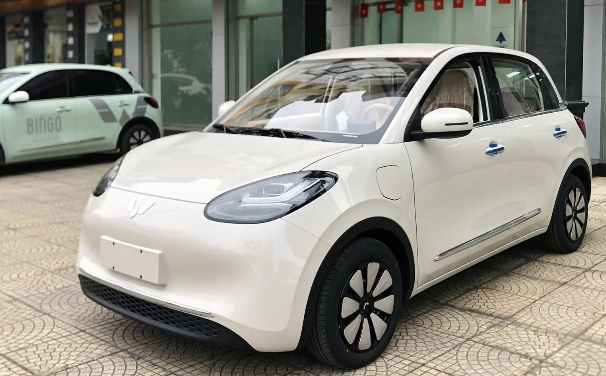 Đánh giá chi tiết Wuling Bingo 2026: Giá từ 399 triệu đồng, có nên mua ở thời điểm hiện tại?