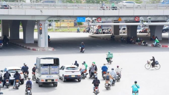 Camera AI hoạt động 24/24: Danh sách những trường hợp 'dính' phạt nguội ở Hà Nội phải nộp phạt gấp