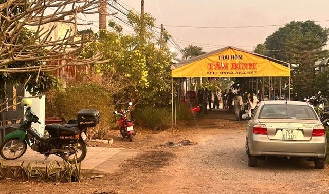 Phát hiện đôi tình nhân tử vong trong tình trạng không mặc gì, trên người có nhiều vết đâm, hé lộ nguồn cơn rùng mình