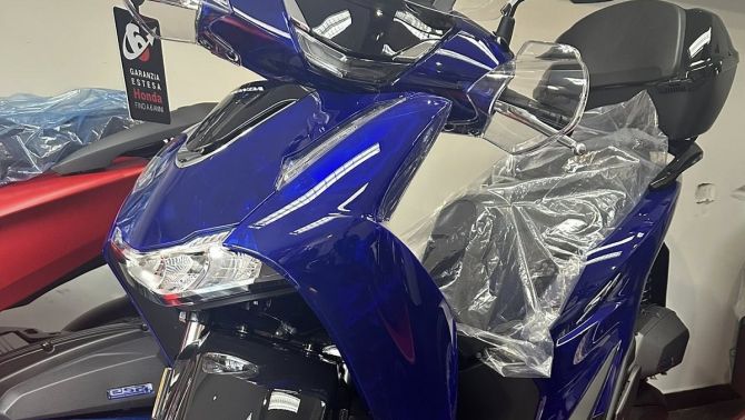 Honda SH phiên bản 2026 chính thức về đại lý giá 109 triệu đồng: Thiết kế mới cực chất, có phanh ABS