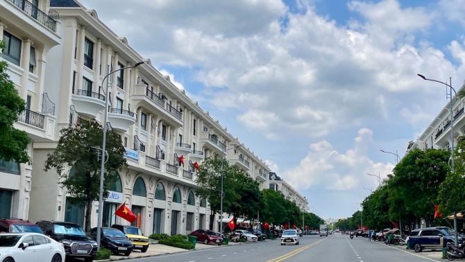 Sự thật sốc vụ nhờ anh trai đứng tên, người phụ nữ suýt mất trắng nhà, chủ cũ hé lộ thông tin chấn động