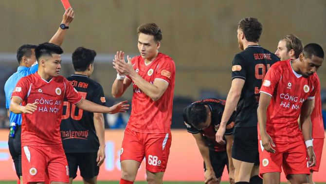 Bảng xếp hạng V.League 2025/26 mới nhất: Ninh Bình đứt chuỗi bất bại, CLB CAHN chiếm ngôi đầu BXH