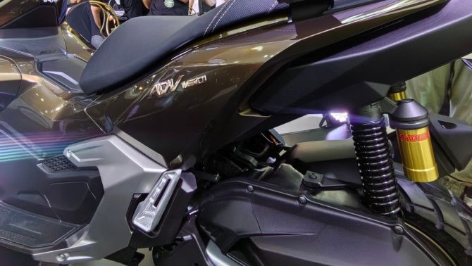 Honda chính thức mở bán 'vua xe ga' 160cc mới giá 64 triệu đồng: Thiết kế 'nét' hơn cả SH và SH Mode