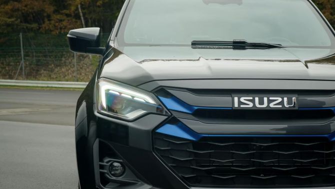 Isuzu tính ‘nước cờ lớn’ với bán tải D-Max PHEV: Nhắm thẳng Ford Ranger, dè chừng BYD Shark 6