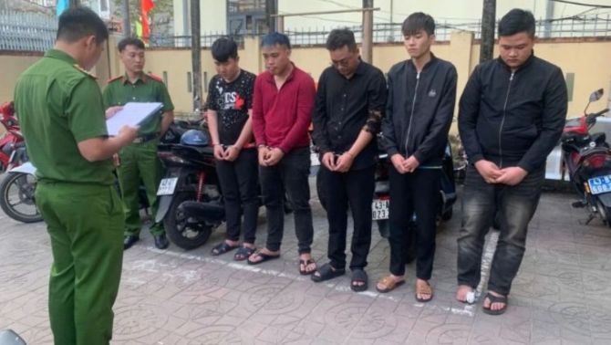 Nhậu say đi 'trả thù', nhóm thanh niên đánh nhầm người rồi cướp tài sản giữa đêm ở Đà Nẵng