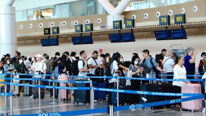 TP. HCM thông báo khẩn liên quan đến virus Nipah: 100% người từ nơi xa về nước phải thực hiện