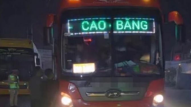 Người dân phản ánh vụ xe khách 45 chỗ nhưng chở tới 109 người: Chủ xe và tài xế bị phạt 225 triệu