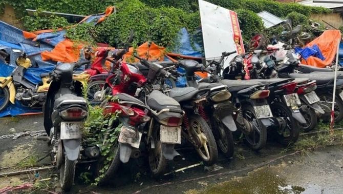 Vụ án người đàn ông câm, điếc sát hại phó trưởng công an xã sau khi bị phát hiện trộm xe bị tạm giữ