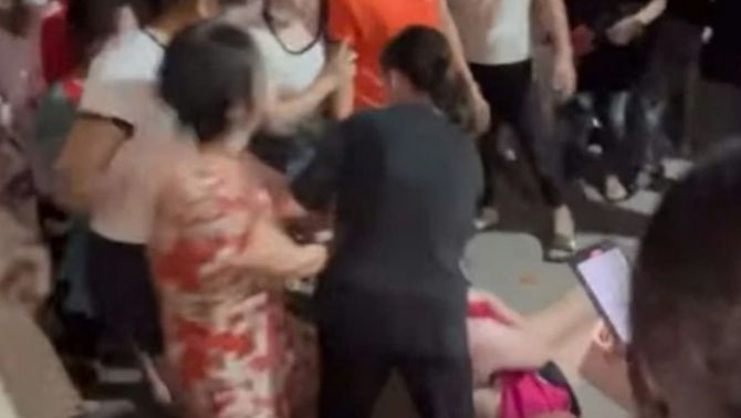 Danh tính 2 đối tượng đánh đập 'không thương tiếc' cô gái ở Bắc Ninh, khai gì tại trụ sở công an?