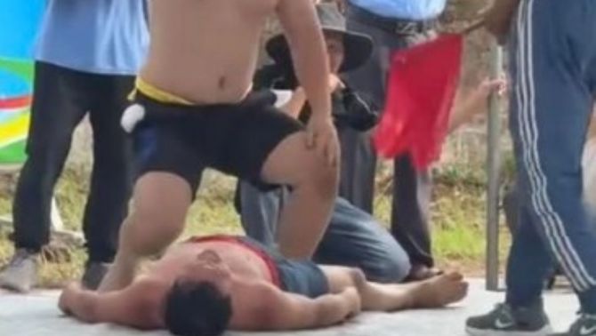 Phản ứng trái chiều của CĐM về vụ đô vật 44 tuổi tử vong trong lúc thi đấu ở Sóc Sơn, Hà Nội