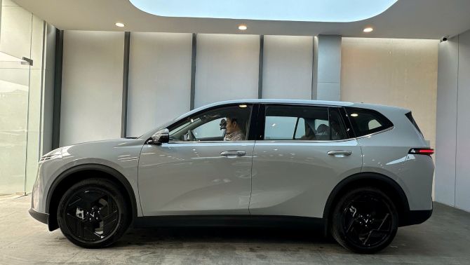 Chuyên gia giải mã sức hút của VF MPV 7: Xe gia đình được trang bị 'tận răng', chi phí 0 đồng trong 3 năm