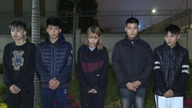 Vụ thiếu nữ cùng nhóm bạn truy đuổi, giết người trong lúc đi dự tiệc, hé lộ nguyên nhân ra tay?