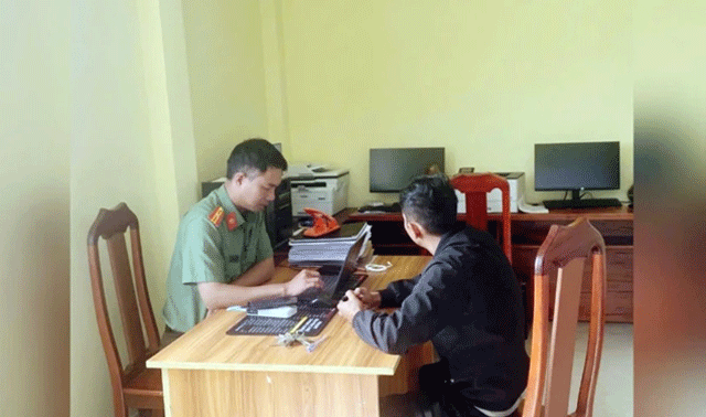 Lời khai của người đứng sau nhóm Zalo chuyên báo chốt CSGT đo nồng độ cồn với nhiều lượt theo dõi