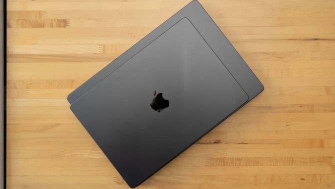 Apple chưa hết sản phẩm mới, vẫn còn hàng nóng chơ tung ra