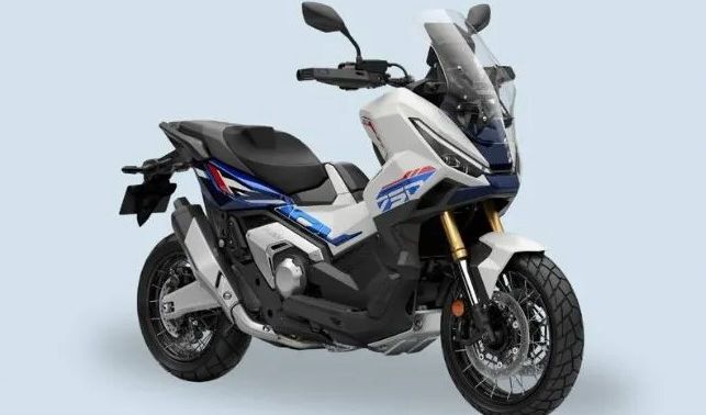 Tin xe 4/3: 'Vua xe ga' xịn nhất của Honda ra mắt với giá rẻ, trang bị ăn đứt Vario, Air Blade và SH