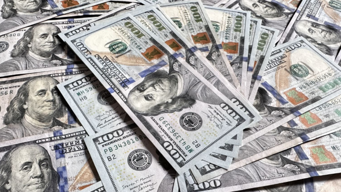 Giá USD hôm nay 5/3: Tỷ giá ngân hàng vọt lên sát trần