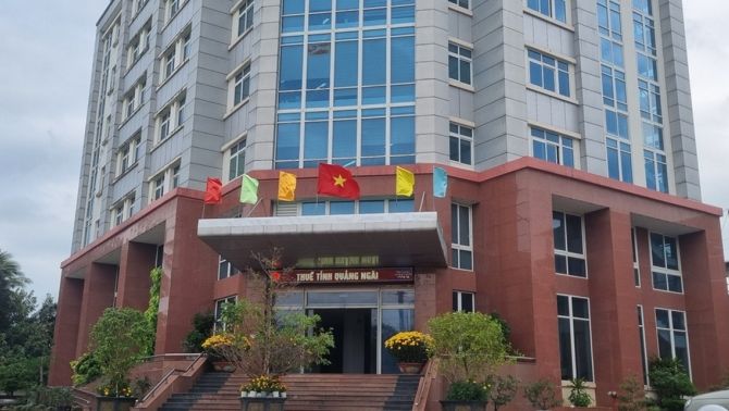 Lãnh đạo Thuế tỉnh Quảng Ngãi lên tiếng vụ thuế xin tiền ‘động viên tinh thần cán bộ’, ai là người yêu cầu?