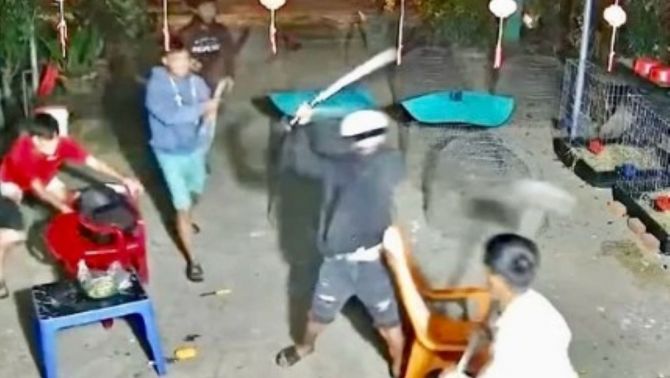 Vác dao chặt xương để chém người trong đêm ở Gia Lâm, Hà Nội: Hung thủ có quá khứ đen tối cỡ nào?