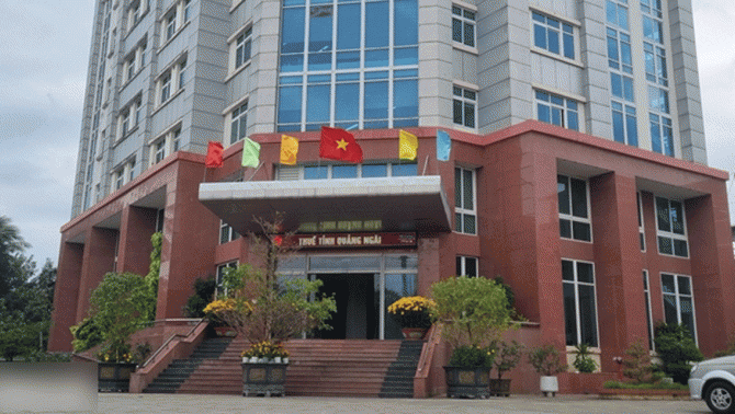 Nhiều người phản đối vụ một số cơ quan thuế tại Quảng Ngãi xin tiền ‘động viên tinh thần cán bộ’