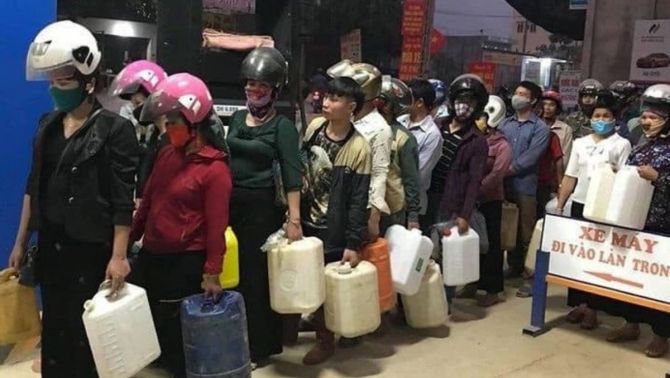 Sau khi giá xăng dầu tăng mạnh chiều nay 7/3, công an lập tức phát cảnh báo khẩn đến người dân