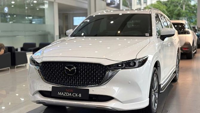 Giá lăn bánh Mazda CX-8 đầu tháng 10/2026: Cực kỳ cạnh tranh, 'tất tay' với Ford Everest và Fortuner