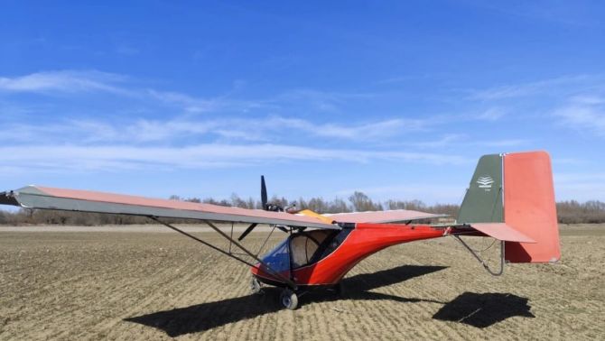 Liều mình lái máy bay xuyên biên giới trốn nghĩa vụ quân sự, người đàn ông nhận cái kết đắng