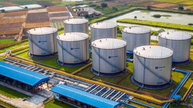 Chiến sự Trung Đông tác động nguồn cung, Việt Nam chuyển hướng nhập khẩu dầu từ những thị trường nào?