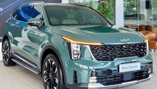 Giá lăn bánh Kia Sorento giữa tháng 3/2026 giảm ‘chạm đáy’, ‘chơi tới bến’ Ford Everest và Fortuner