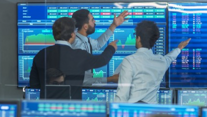 Khối ngoại bán mạnh cổ phiếu dầu khí, mã nào bị xả nhiều nhất?