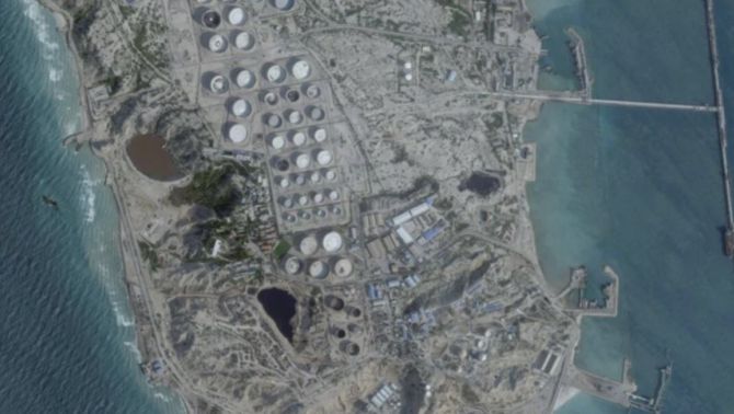 Hòn đảo nhỏ là 'tử huyệt' có thể đẩy giá dầu vọt lên 150 USD/thùng và kích hoạt cú sốc kinh tế toàn cầu?