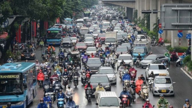 Hà Nội rào chắn 1 số tuyến đường trung tâm, cấm phương tiện đi lại: Người dân lưu ý thông tin!