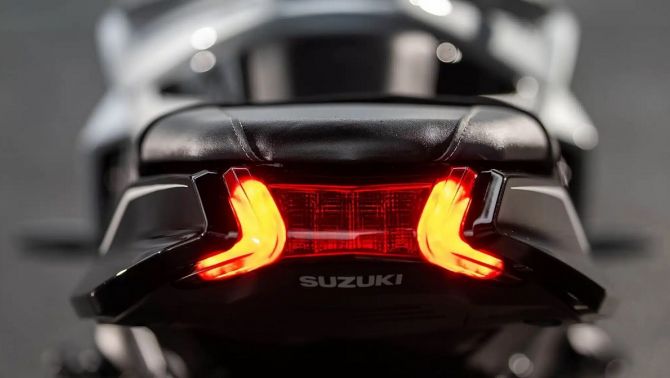 Suzuki ra mắt ‘huyền thoại côn tay’ mới chất hơn cả Honda Winner R: Đẳng cấp vượt thời gian, giá mềm