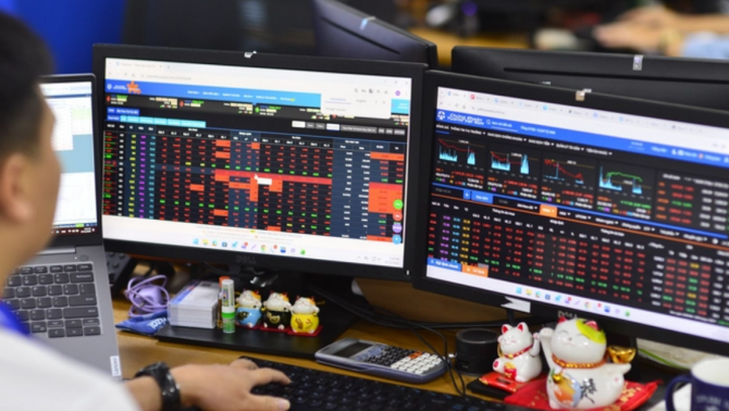 Phiên 16/3: Áp lực bán dầu khí kéo VN-Index giảm phiên thứ ba liên tiếp