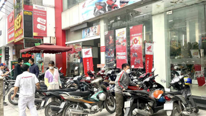 Cửa hàng xe máy Head OSC - Đa dạng mẫu mã, hỗ trợ trả góp hấp dẫn