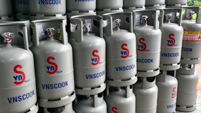 Giá gas 'leo thang thần tốc' trong nửa tháng, áp sát 550.000 đồng/ bình: Chuyện gì đang xảy ra?